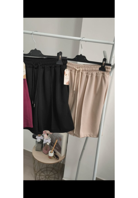 Pantalón corto tipo zara