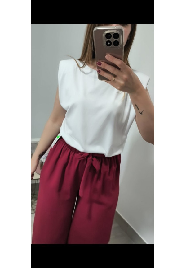 Camiseta hombreras