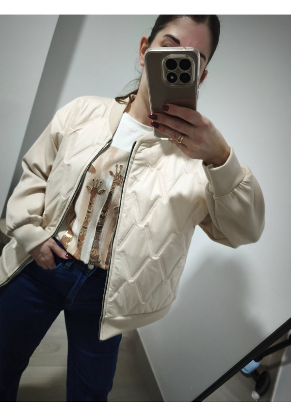 Bomber acolchada beig