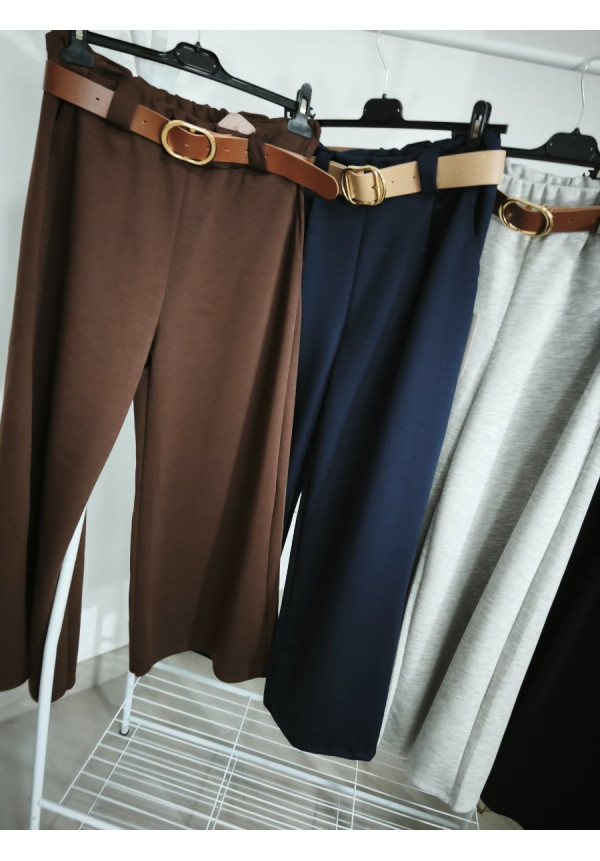 Pantalón pata ancha cinturón