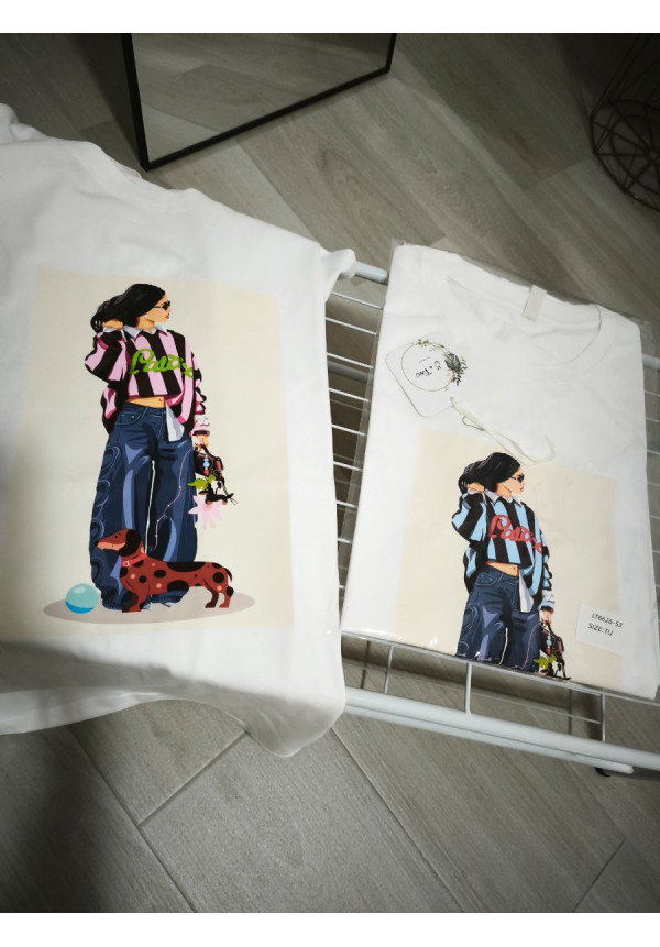 Camiseta muñeca
