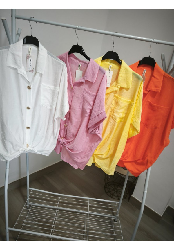 Camisa botones dorados