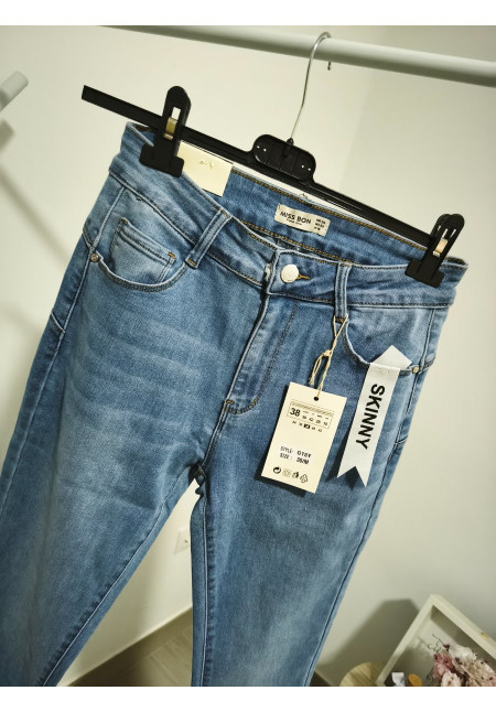 Vaquero skinny azul medio