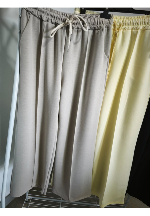 Pantalón tipo zara ancho