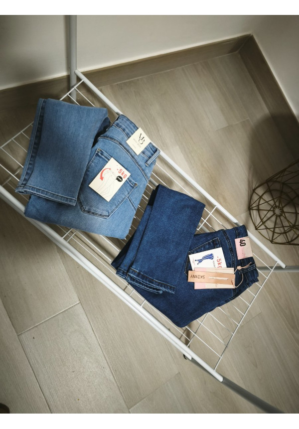 Vaquero skinny azul medio