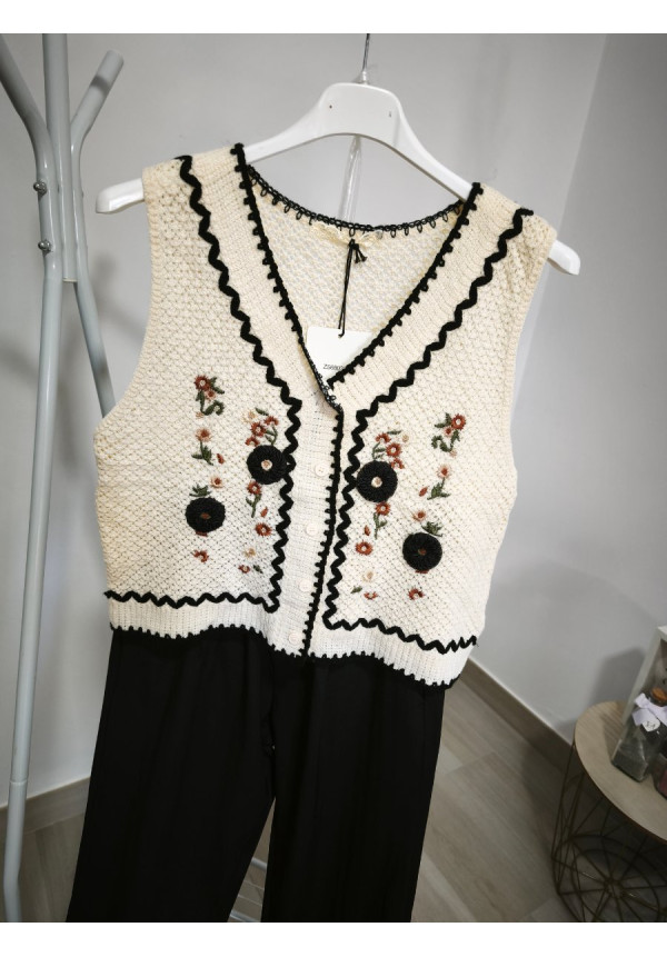 Chaleco bordado