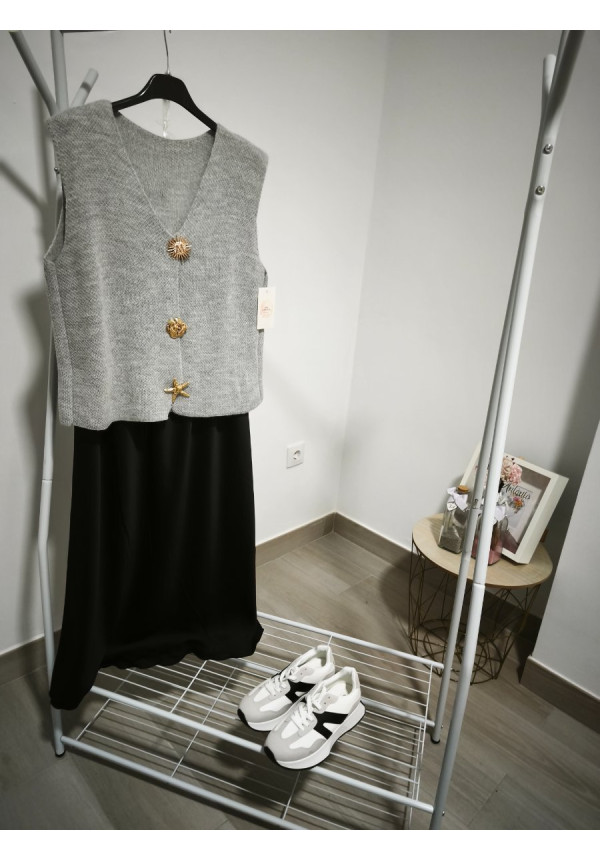 Falda satinada grande