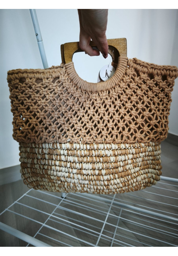 Bolso mitad crochet y rafia